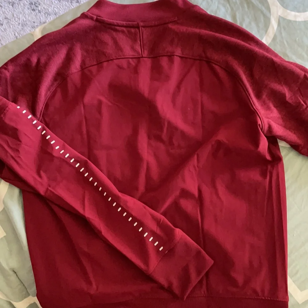 Active jacket. - Picture 5 of 6